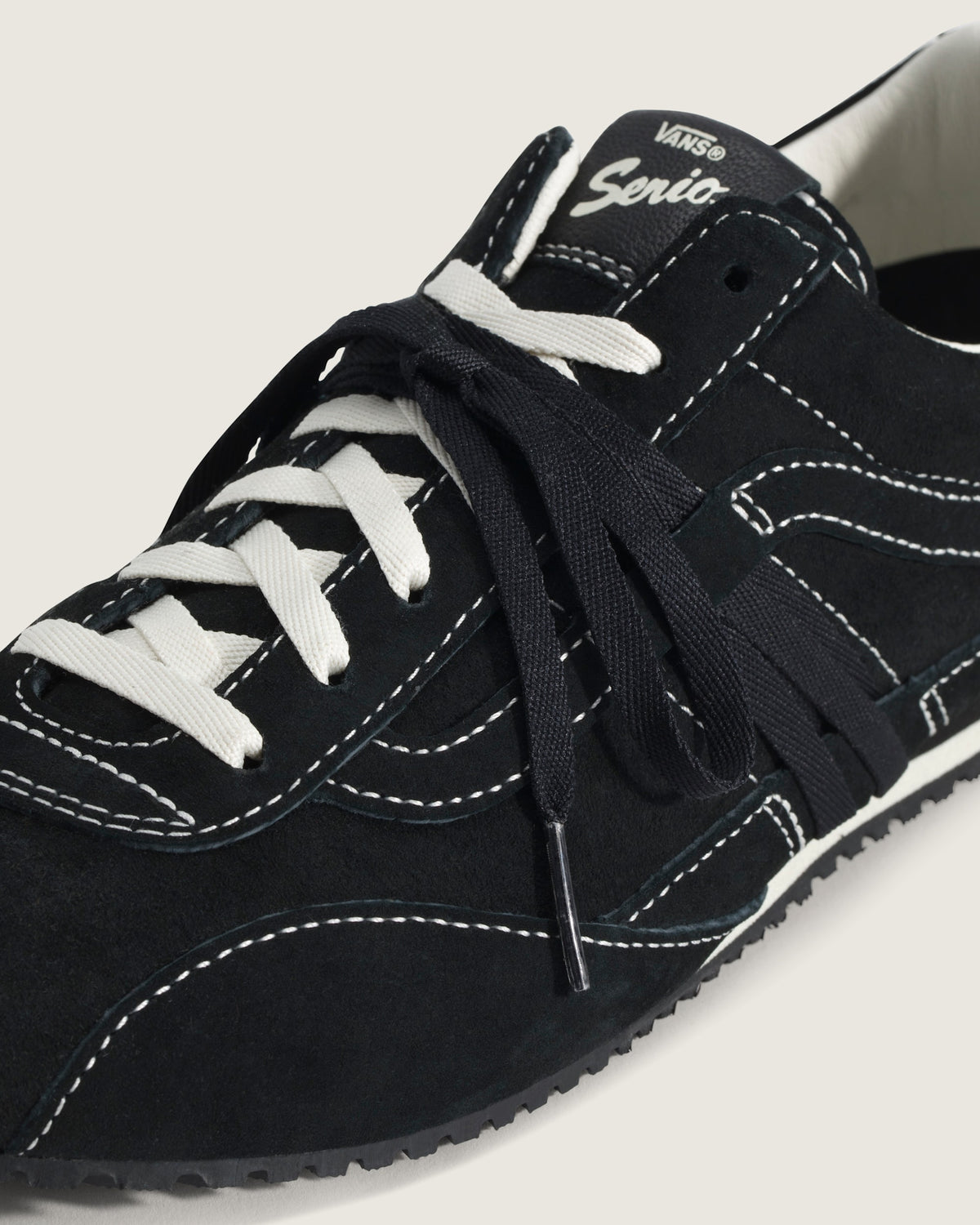 Vans Premium Super Lowpro Trainer - view 4